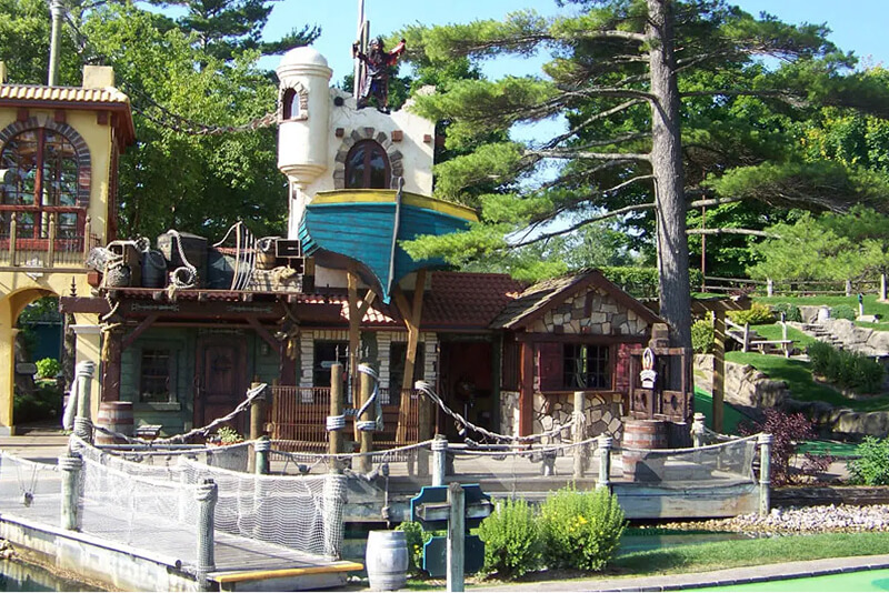 Pirate's Cove Adventure Golf & Billy Bones Raceway